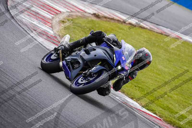 donington no limits trackday;donington park photographs;donington trackday photographs;no limits trackdays;peter wileman photography;trackday digital images;trackday photos